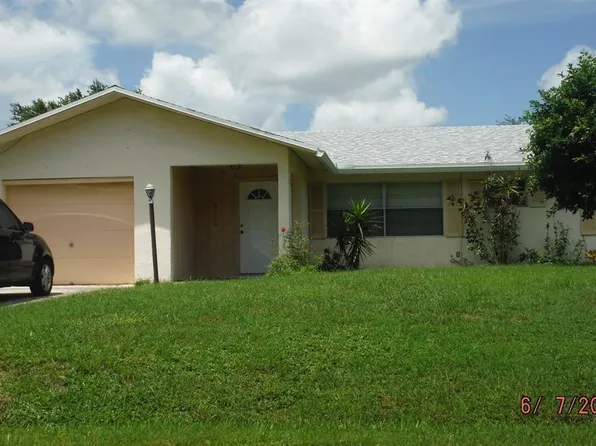 2002 SW Libra Lane, Port St Lucie, FL 34984