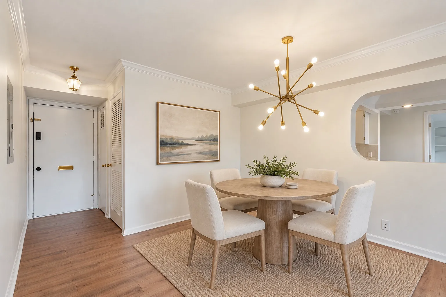 3 bed, 1700 sqft, $2,675 — Photo 4