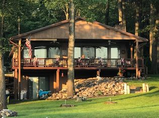 608 Hillcrest Ave, Harrison, MI