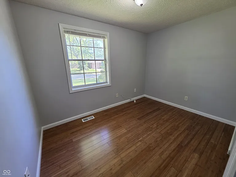 10359 Chris Dr — Photo 12