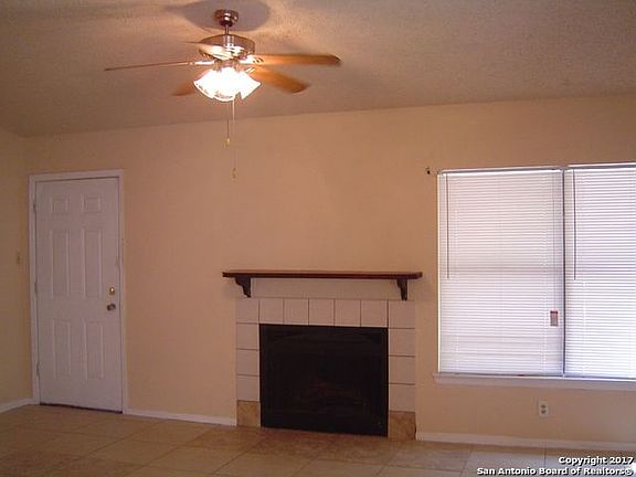 4th image of 2850 Coral Field Dr