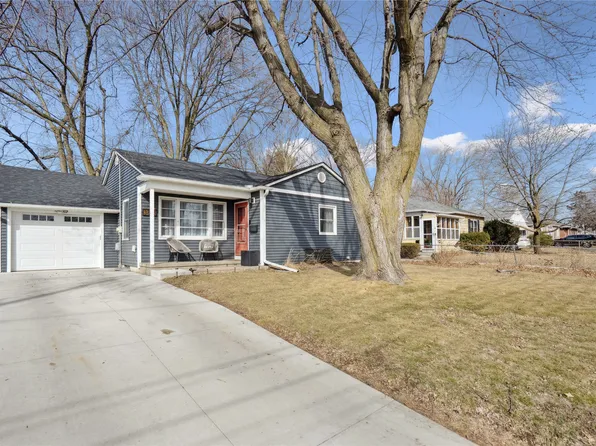 3818 38th St, Des Moines, IA 50310