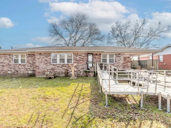 116 E Forbes Dr, Bald Knob, AR 72010
