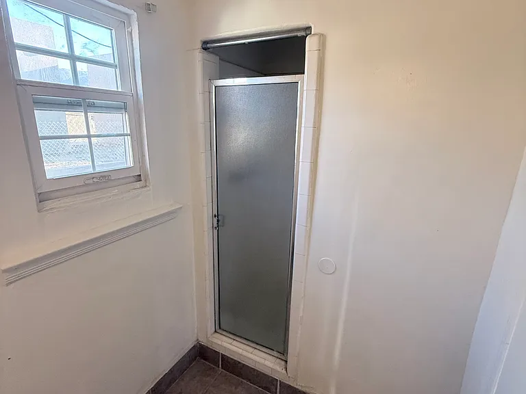 Bathroom Photo #2