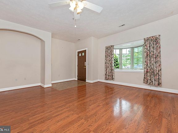 4th image of 12906 Little Hayden Cir