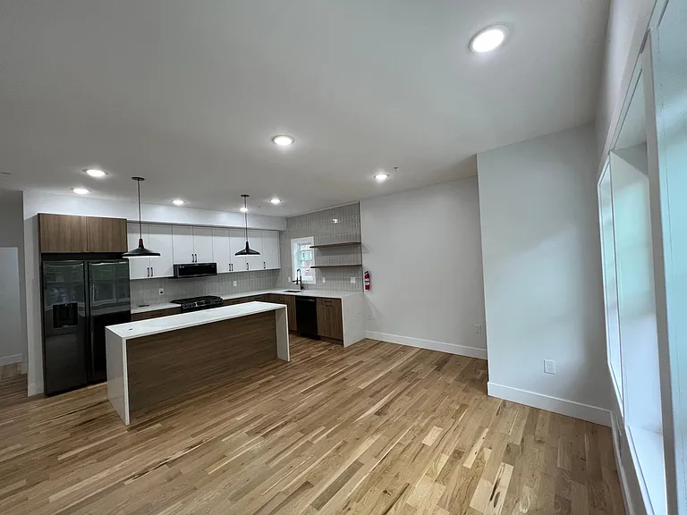 99 Lenox Ave #2 — Photo 6