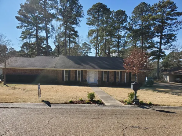 2509 Foxrun, Magnolia, AR 71753