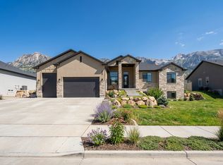 656 E Mountain Rd N, North Ogden, UT 84414