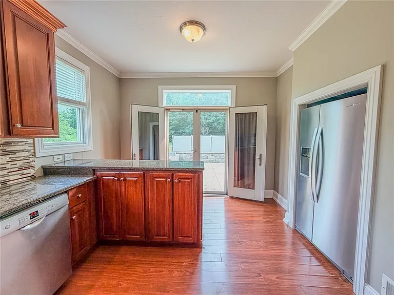 4349 Glen Eden Rd — Photo 19