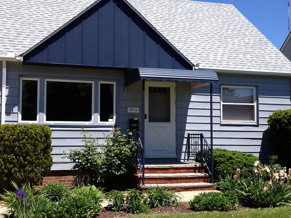 1st image of 2714 Stanfield Dr
