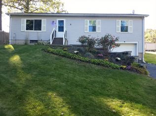 66 Walsh St, Springfield, MA 01109