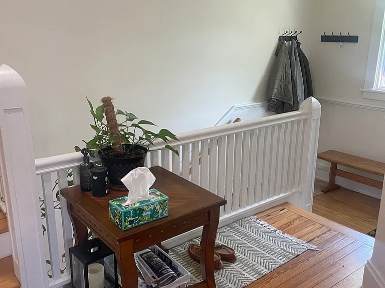 160 Farber Ln #4 — Photo 6