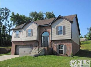 707 Superior Ln, Clarksville, TN 37043