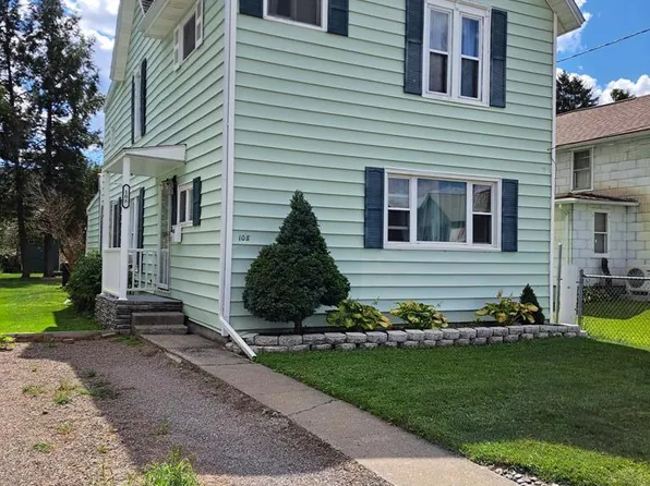 108 1st St, Elkland, PA 16920