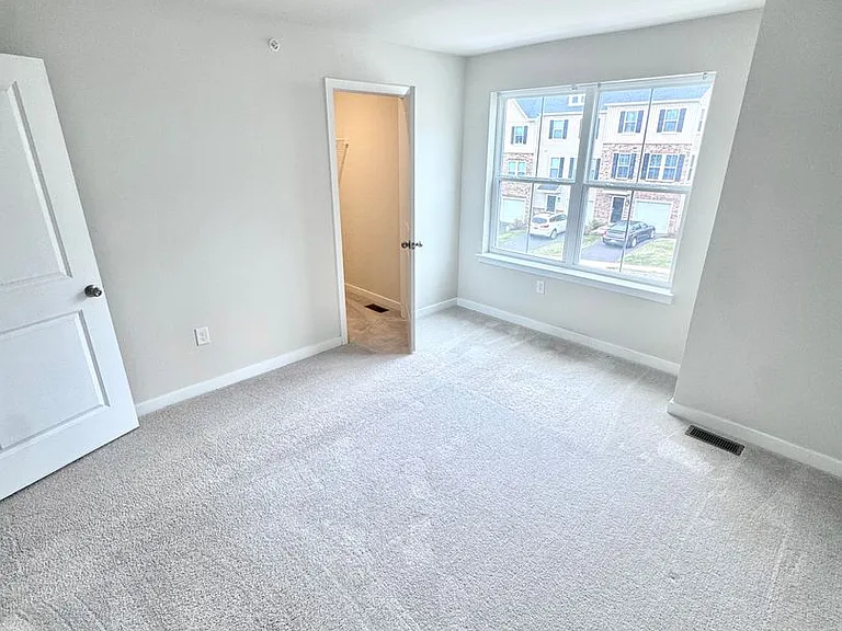 7512 Clayton Ave — Photo 29