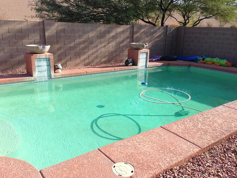 Beautiful pool with water features