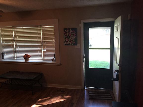 Living Room / Front door