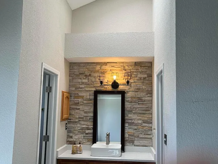 7548 Plaza Taurina Dr — Photo 20