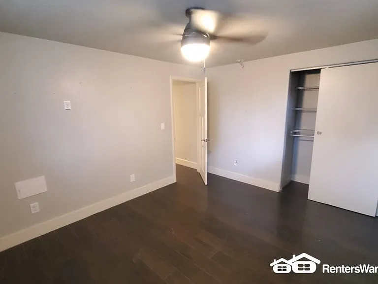2225 S Cherry St — Photo 13