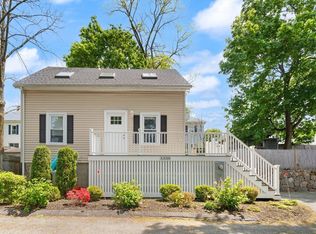 335-335 Cabot St #R, Beverly, MA 01915