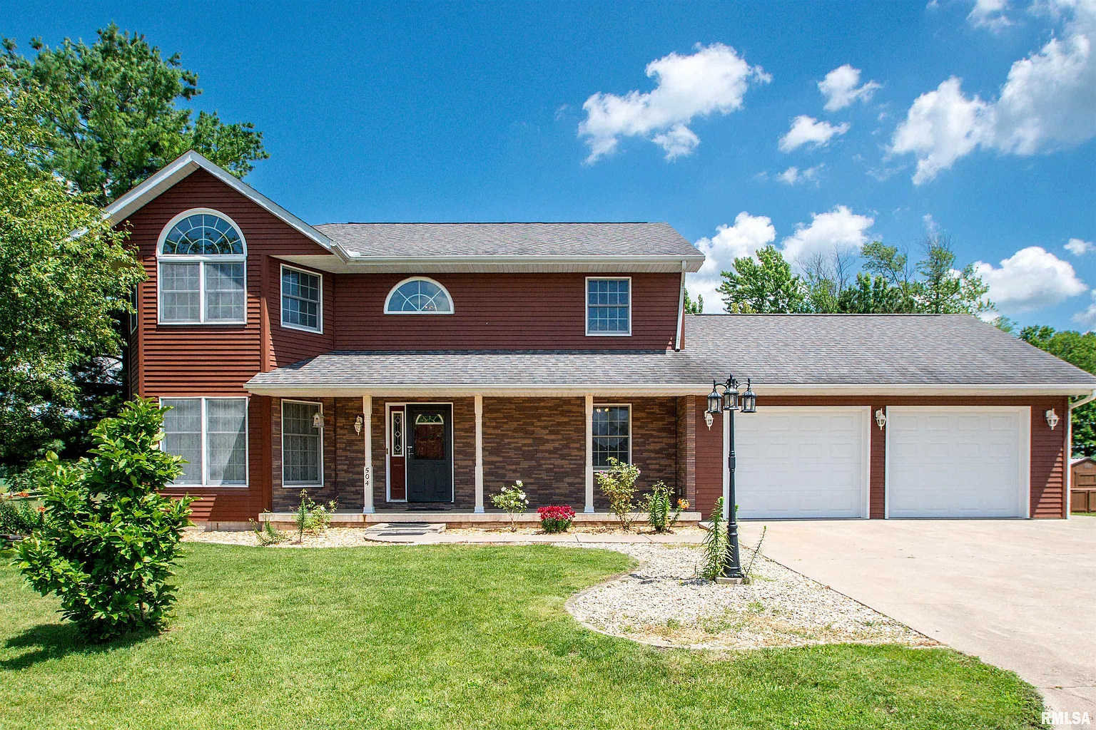 504 Highview Rdg photo 1