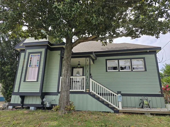 4307 Avenue Q, Galveston, TX 77550