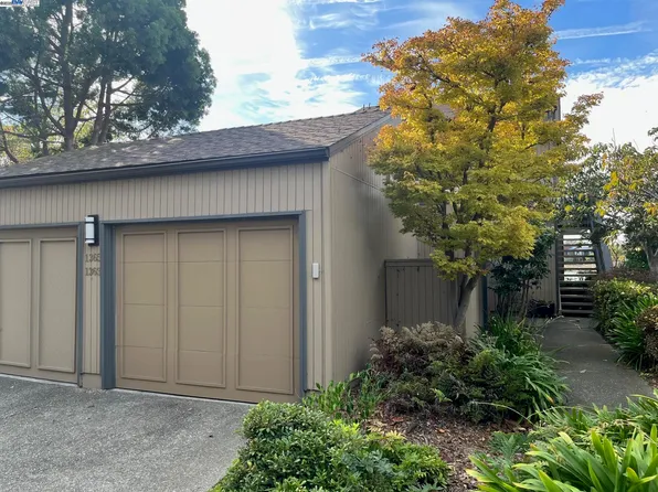 1363 Crown Dr, Alameda, CA 94501