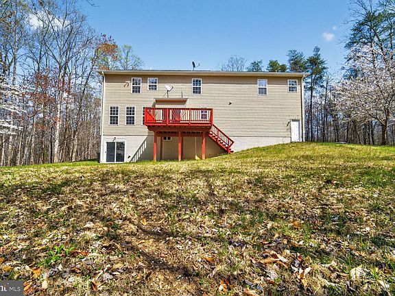 3rd image of 15900 Tanyard Rd