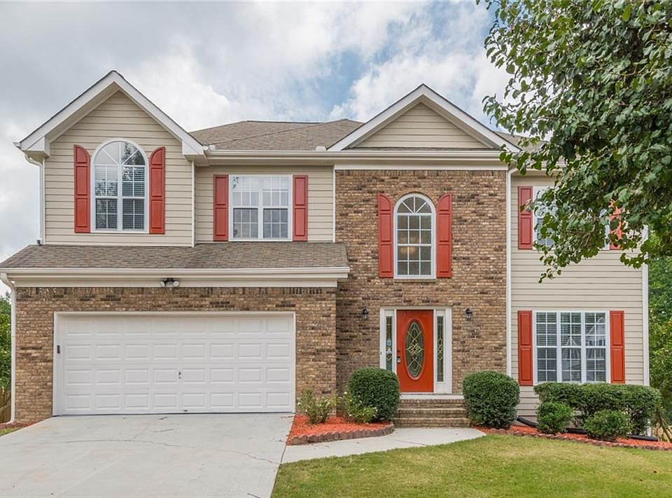 1st image of 448 Beech Hollow Trl