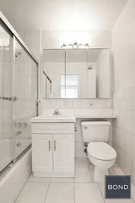 Rented by Bond New York | media 16