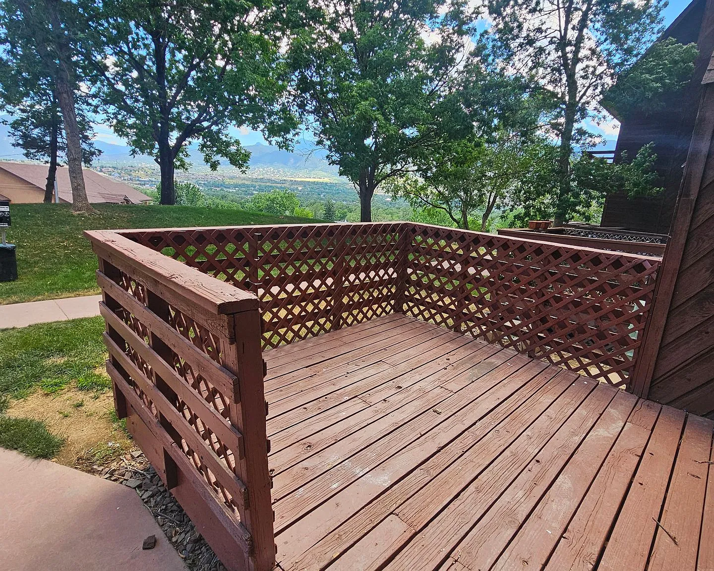 2 bed, 1.5 bath, 995 sqft, $1,793 — Photo 3