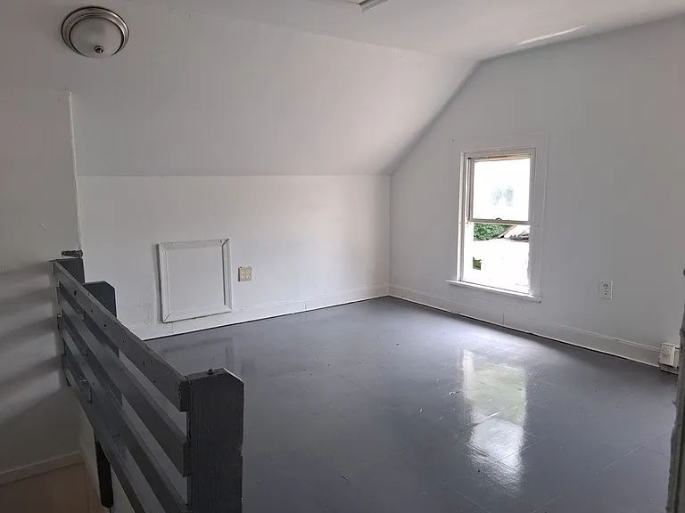 113 Church St — Photo 23