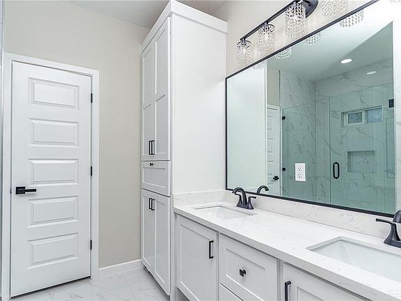 5th image of 6012 N Rayo Del Sol St