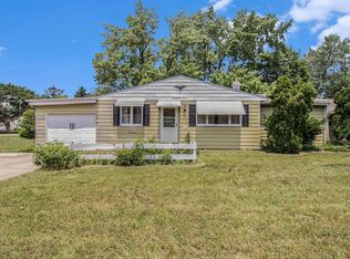 2911 Macarthur Ave, South Bend, IN 46615