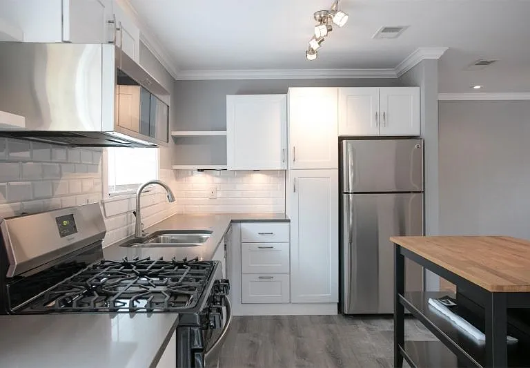 1103 Booker Ave #B — Photo 12