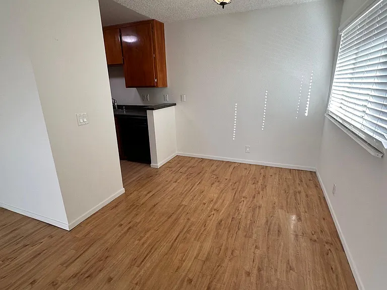 1061 Raymond Ave #304 — Photo 7