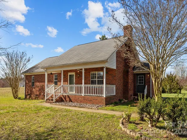 5009 Mammoth Oaks Dr, Monroe, NC 28110