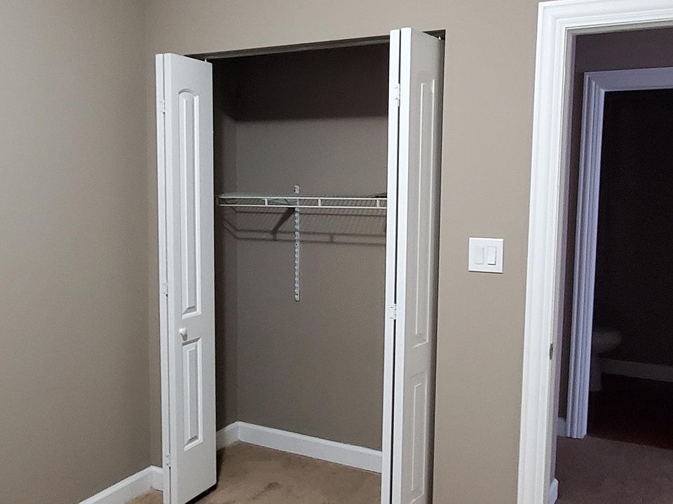 1st image of 5325 W Potomac Ave #1