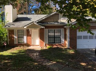 6600 Flat Rock Dr, Charlotte, NC 28214