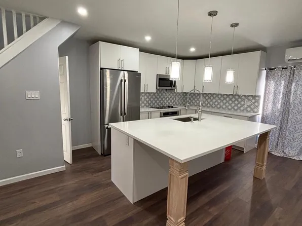 516 E Mayland St, Philadelphia, PA 19144