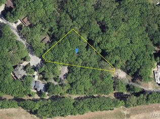 1616 Creightonwood Ct, High Ridge, MO 63049