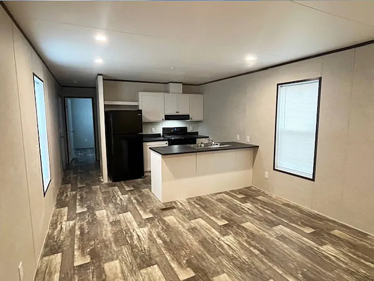 103 Hollyhock Ln #64R — Photo 4