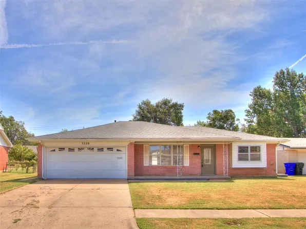 3220 Hilltop Rd, Midwest City, OK 73110