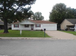 2905 N 4th St, Paragould, AR 72450