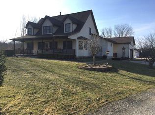 1372 S York Rd, Alexandria, OH 43001