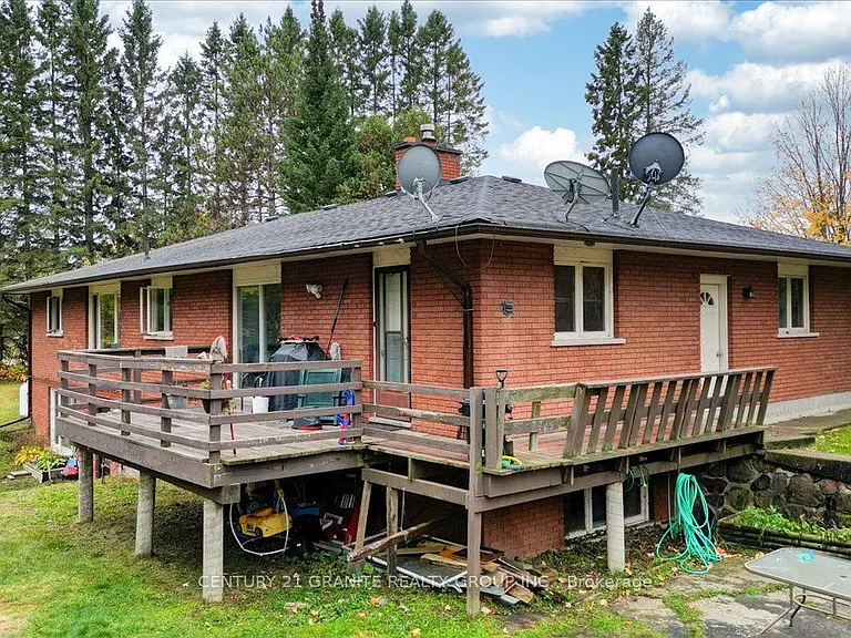 4 Maxwell Settlement Rd #1 — Photo 3