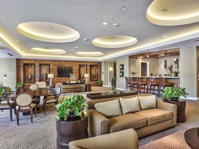 2211 E Camelback Rd Unit 506, Phoenix, AZ, 85016