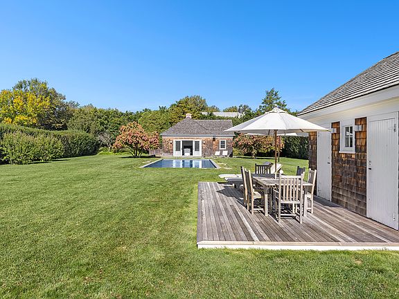 2nd image of 148 Hedges Ln