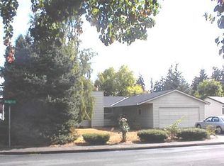 2832 SE 43rd Ct, Hillsboro, OR 97123