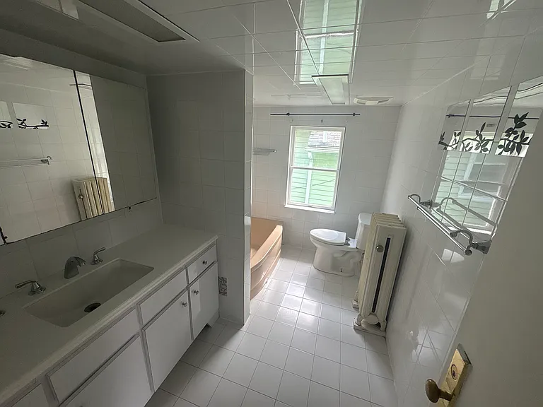 349 Scott St #1 — Photo 2